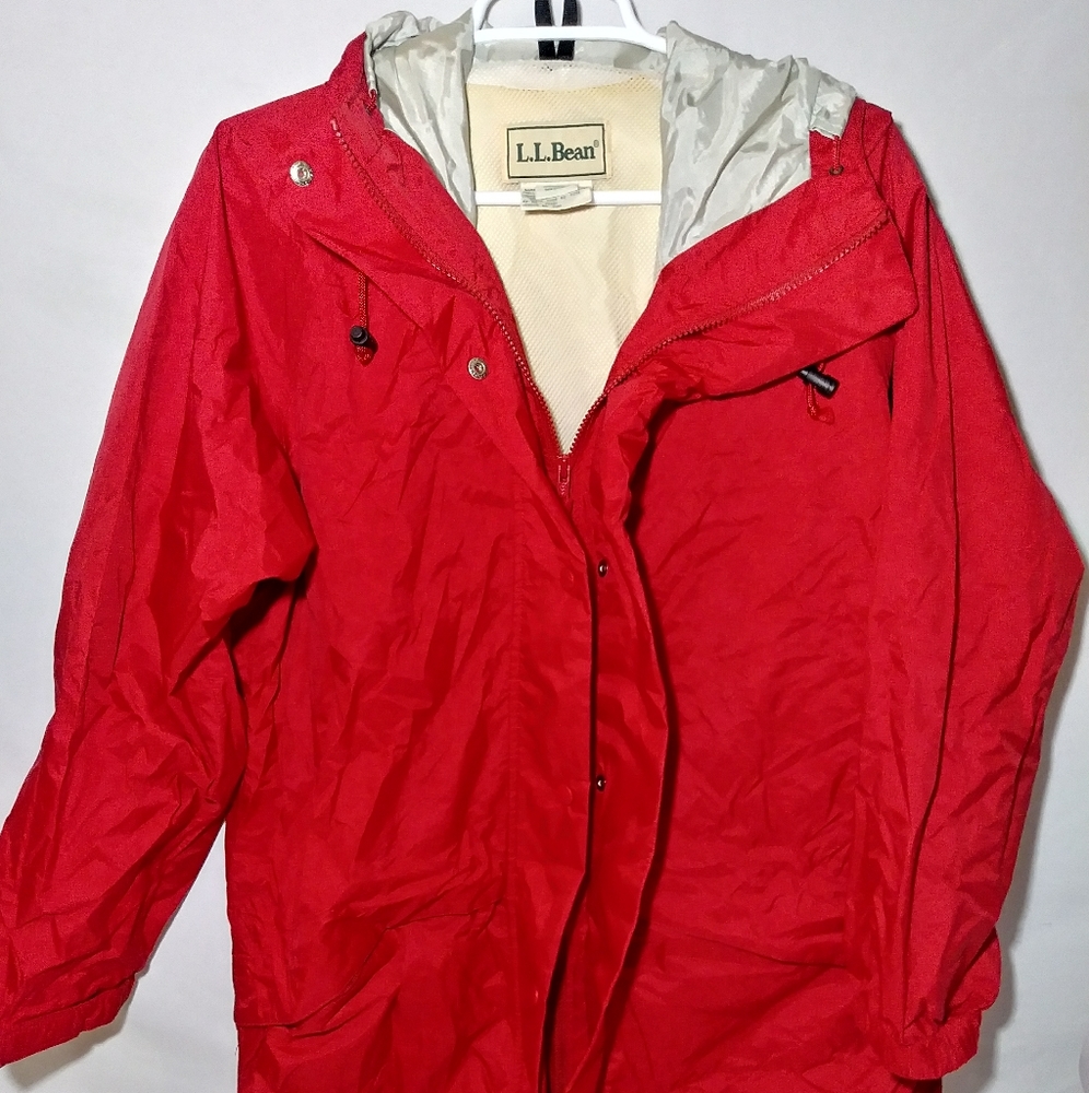 LL Bean womens rain jacket!!!